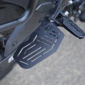 Mototorque PULSAR NS200 - FOOTREST (SET)